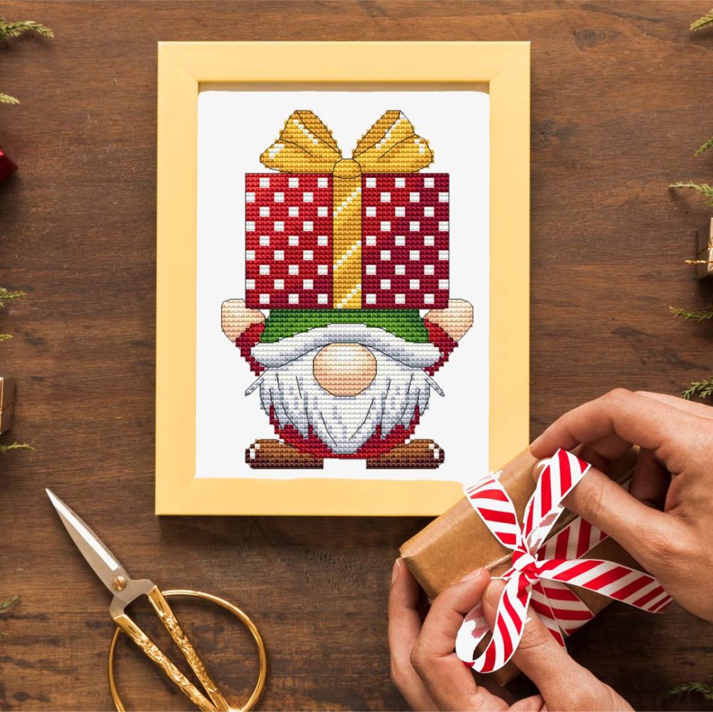 Christmas Gnome cross stitch pattern
